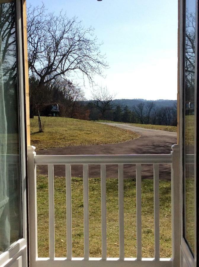 Domaine De Lascaux Bed & Breakfast Montignac-Lascaux Exterior photo